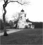 WarrenD-Guiding-Lights-3-Horton-Point-Lighthouse